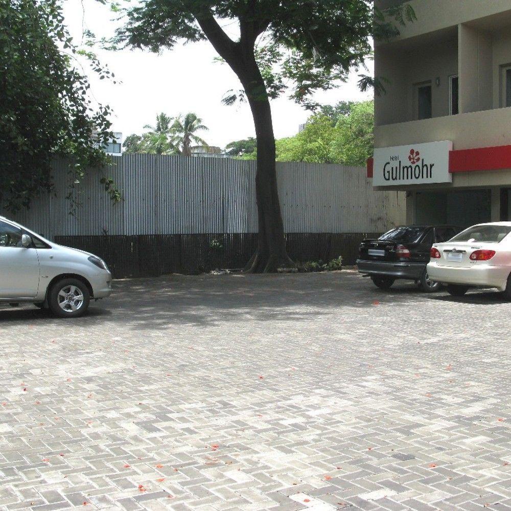 Oyo 1194 Hotel Gulmohr Pune Extérieur photo